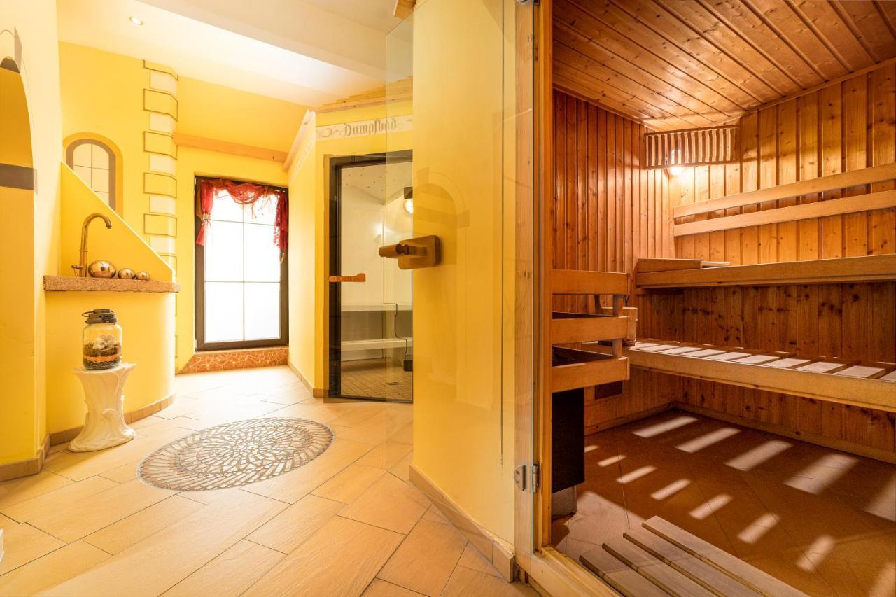 Hotel Traube Fliess Exterior photo