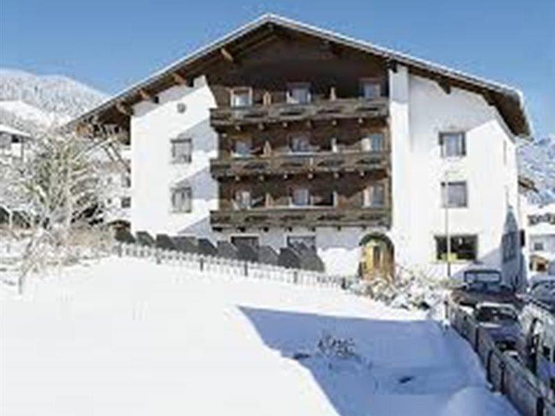 Hotel Traube Fliess Exterior photo